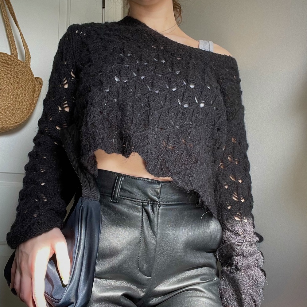 Aritzia Sweater